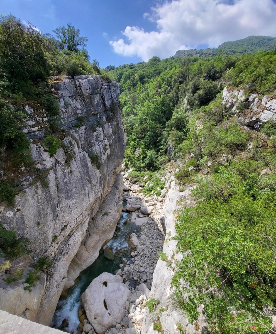 Lou Mas Del Ranc Bed & Breakfast Roquesteron Dış mekan fotoğraf